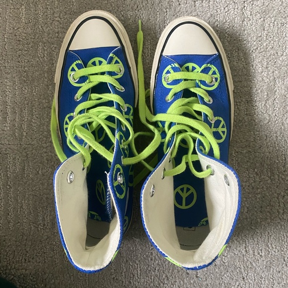 Converse - Picture 2 of 3